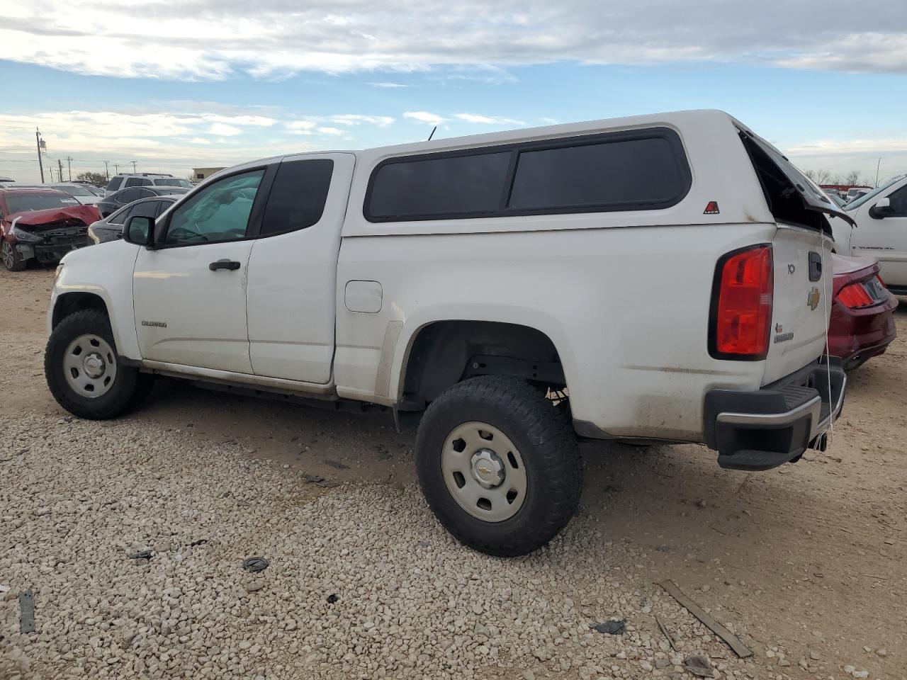 2017 Chevrolet Colorado - Image 2