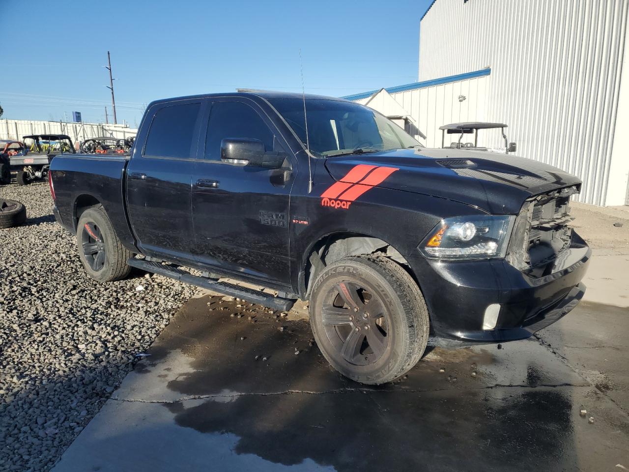 2015 RAM 1500 - Image 4