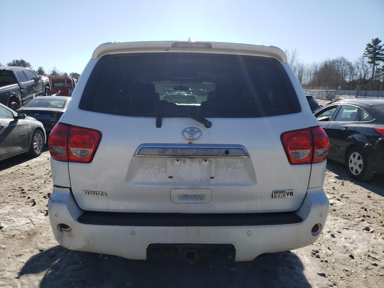 2010 Toyota Sequoia - Image 6