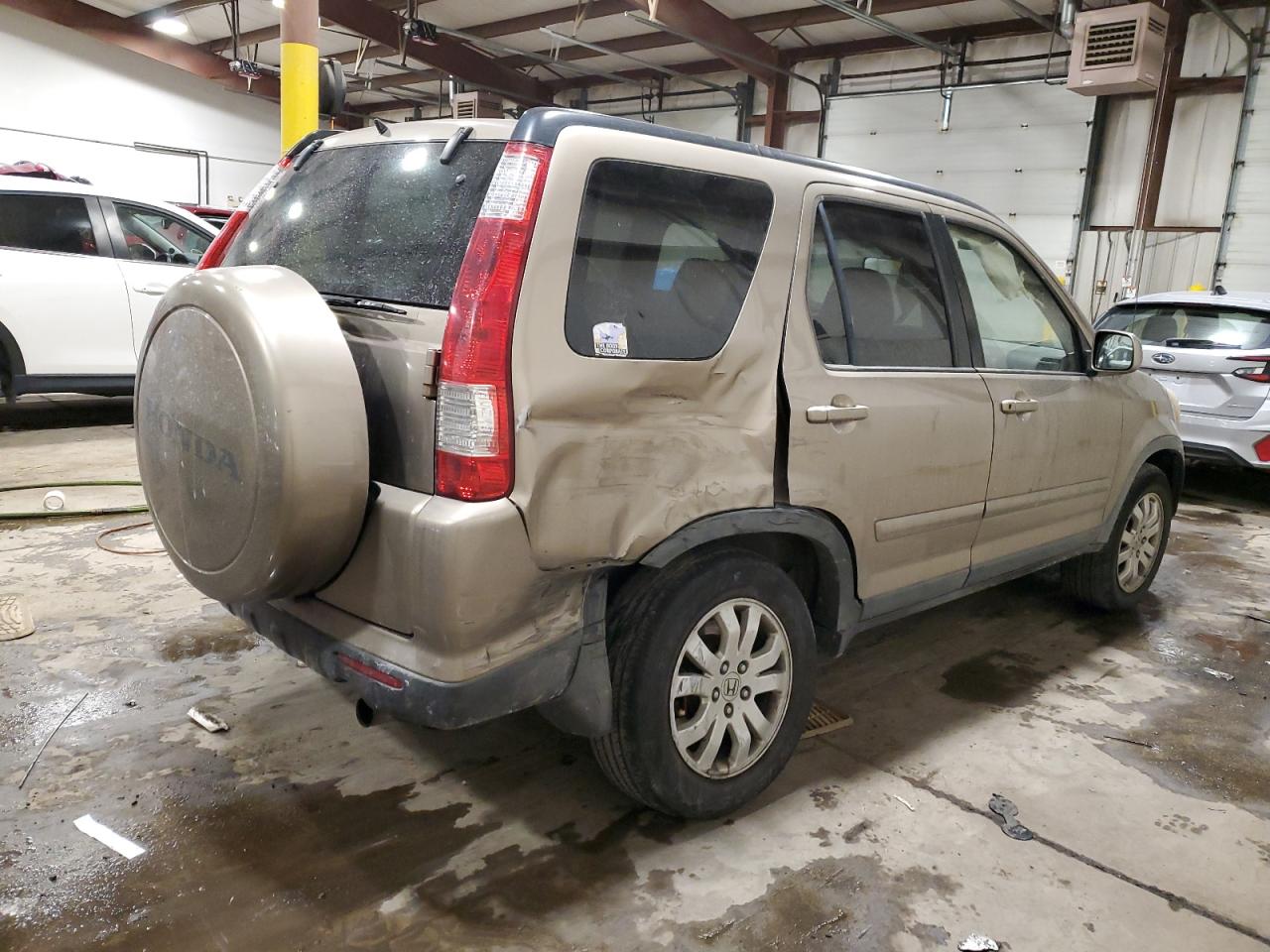 2005 Honda CR-V - Image 3
