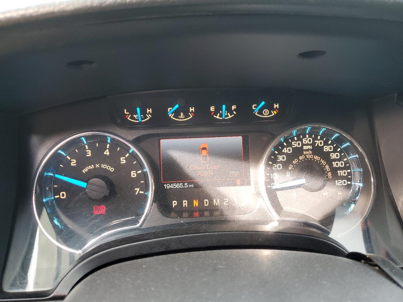 2013 Ford F-150 - Image 9