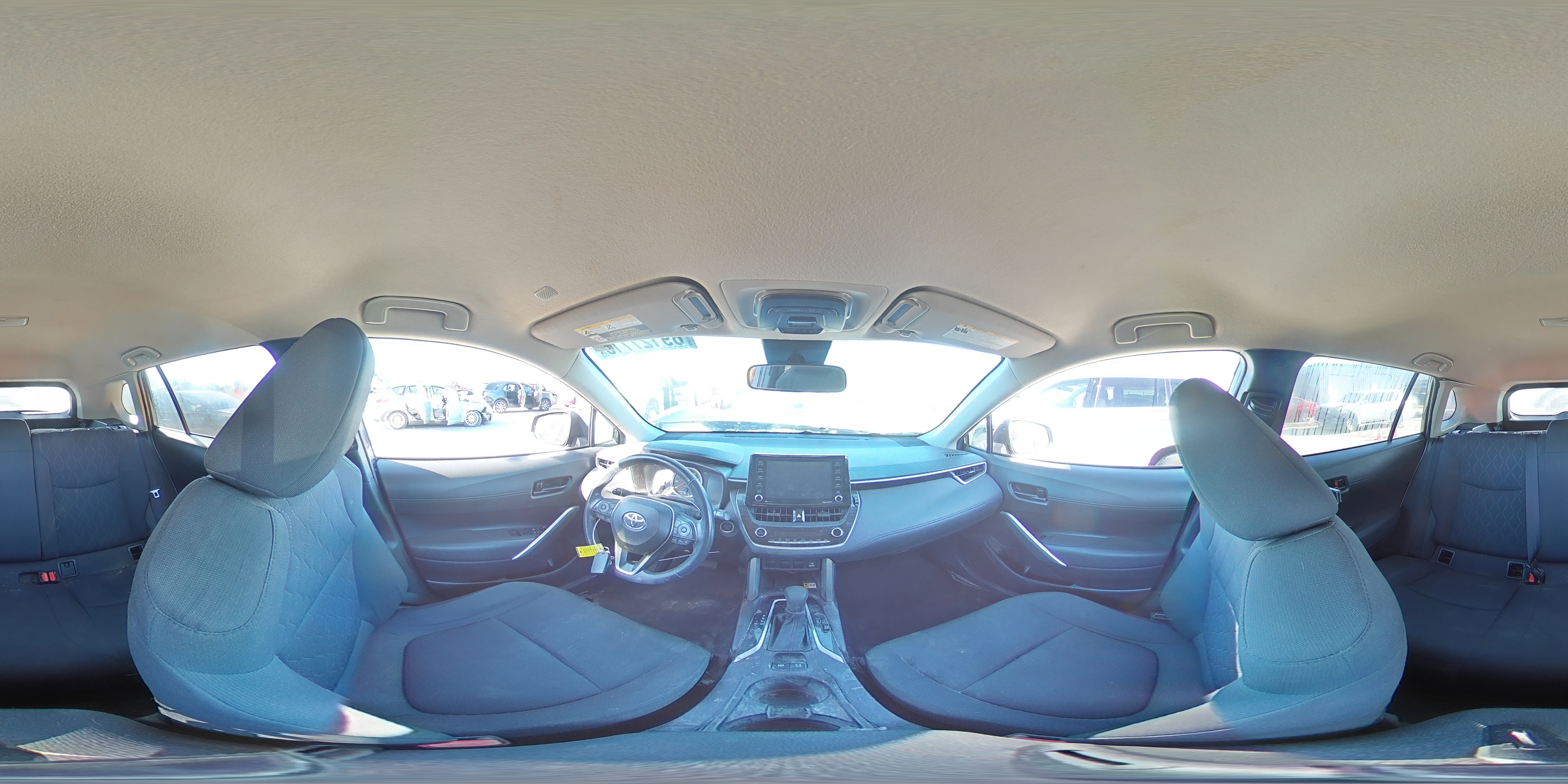 2022 Toyota Corolla Cross - Image 12