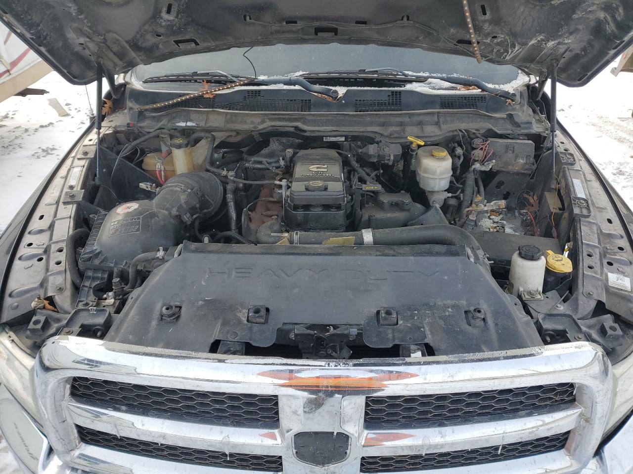 2016 RAM 3500 - Image 11