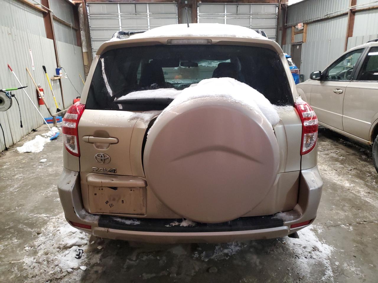 2012 Toyota RAV 4 - Image 6