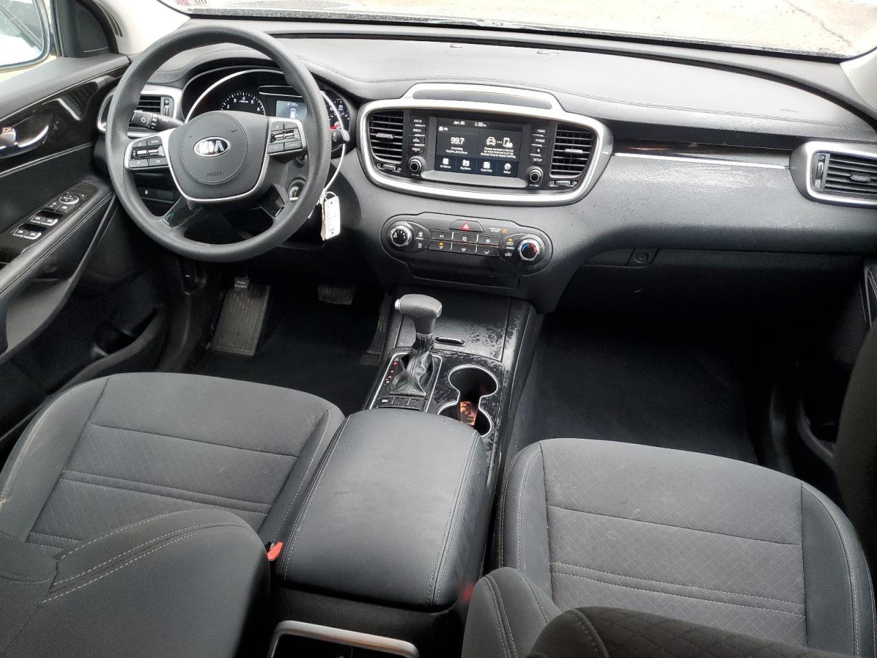 2020 Kia Sorento - Image 8