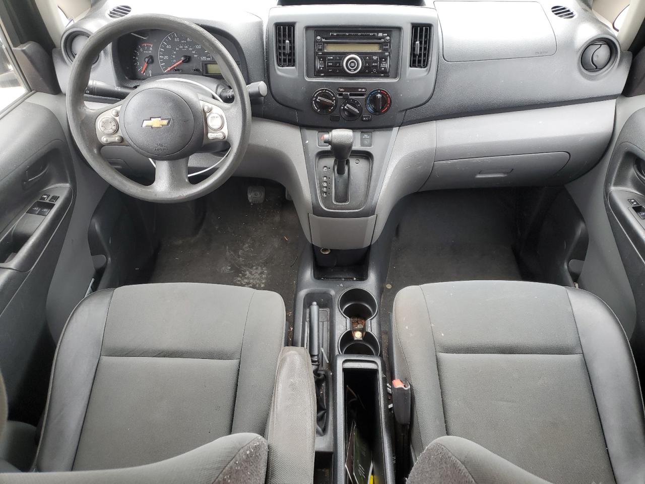 2017 Chevrolet Express - Image 8