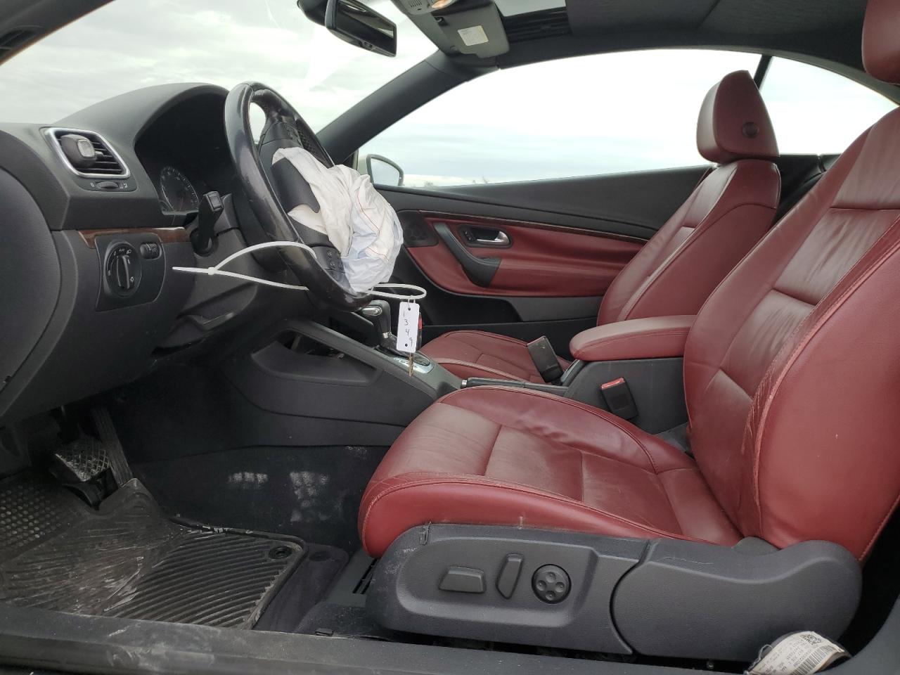 2009 Volkswagen Eos - Image 7
