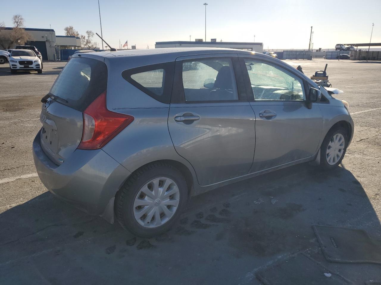 2014 Nissan Versa - Image 3
