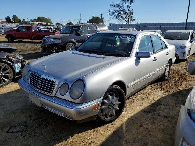 1999 Mercedes-Benz E 320