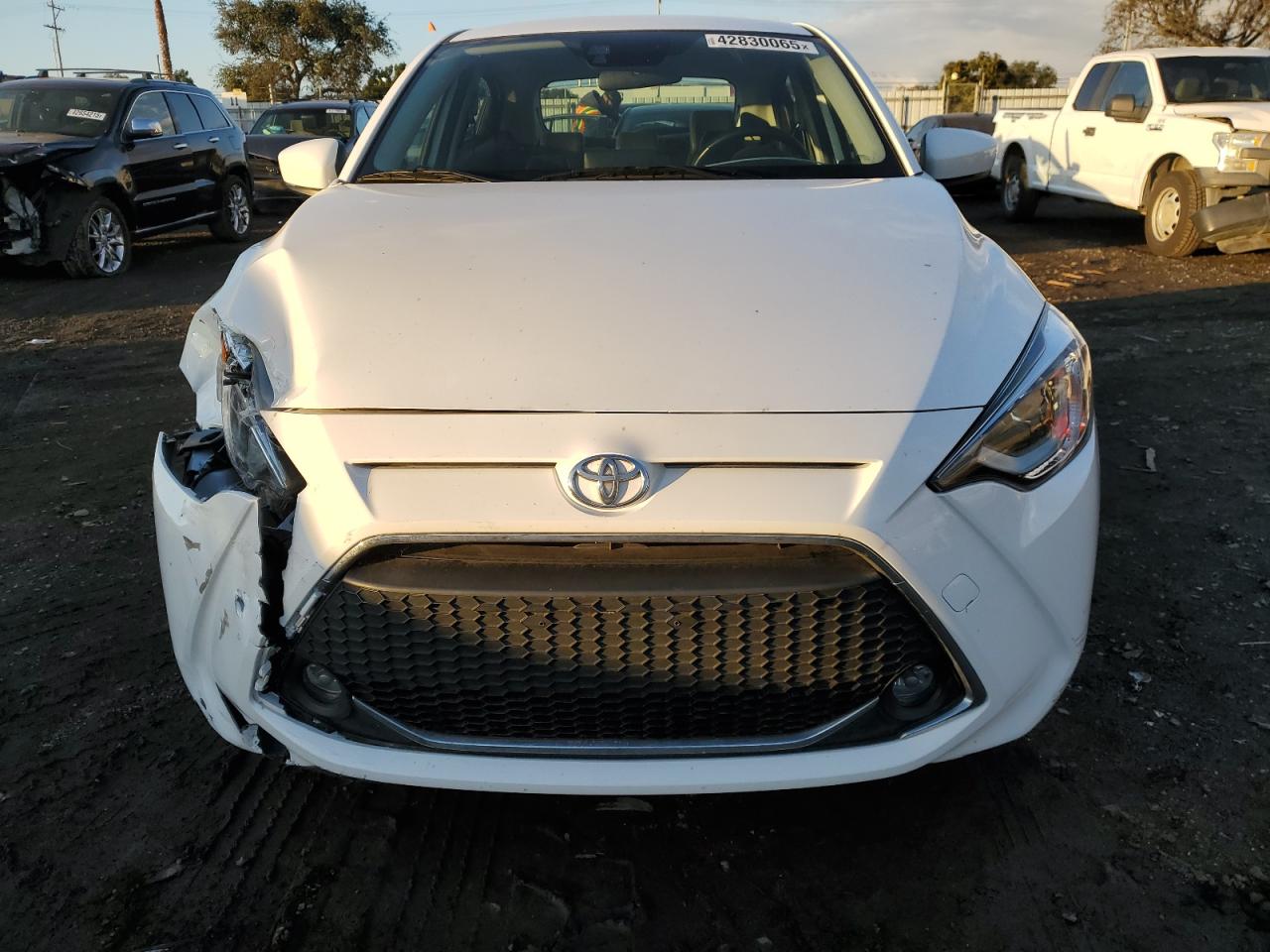 2020 Toyota Yaris - Image 5