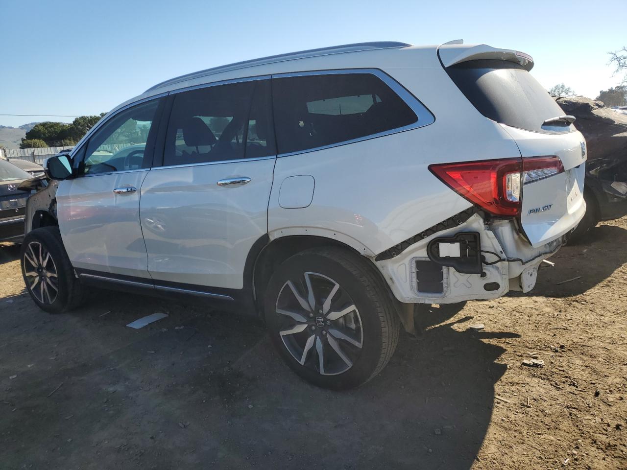 2019 Honda Pilot - Image 2
