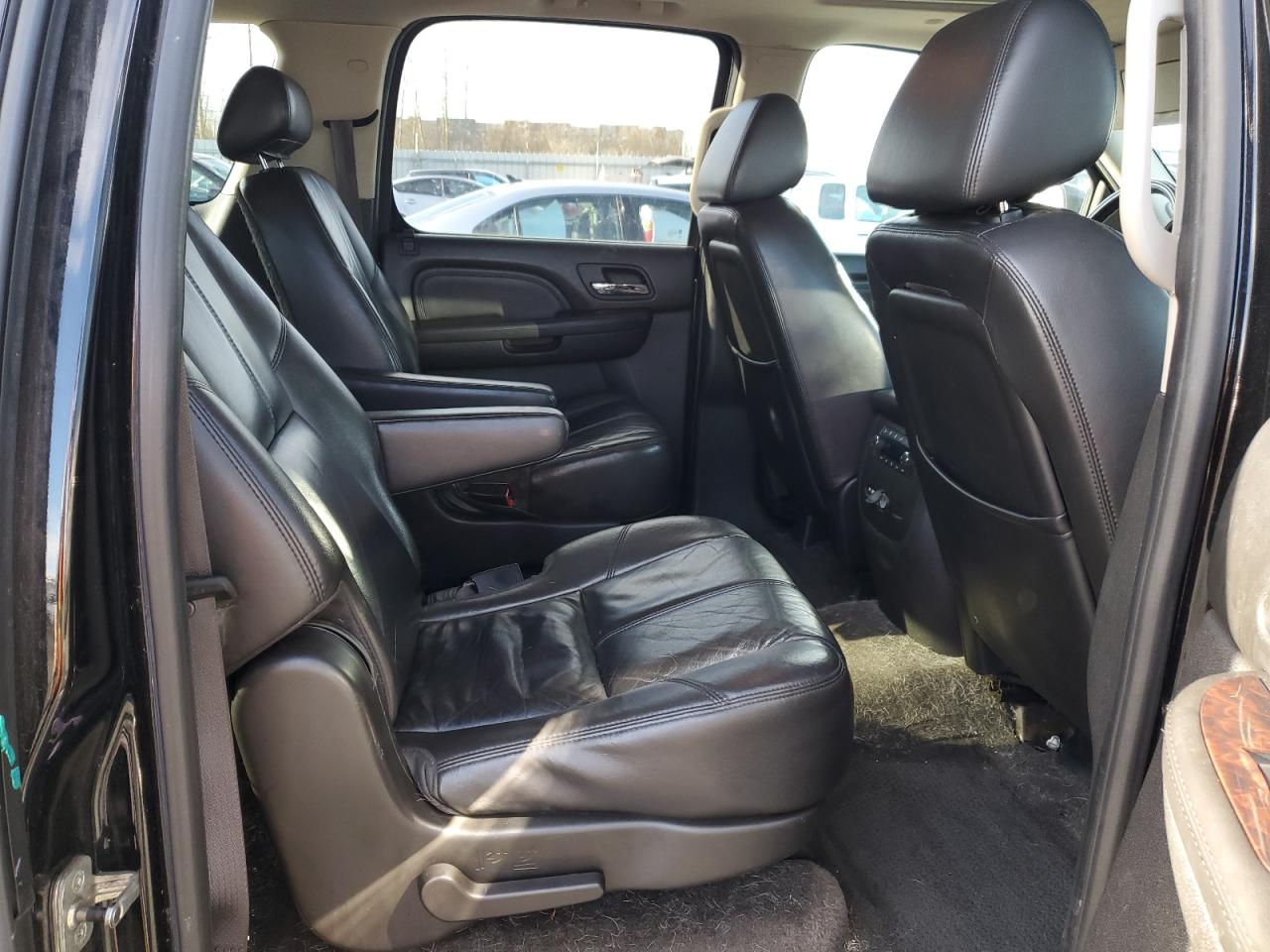 2009 GMC Yukon Xl Denali VIN: 1GKFK06249R300408 Lot: 88075605