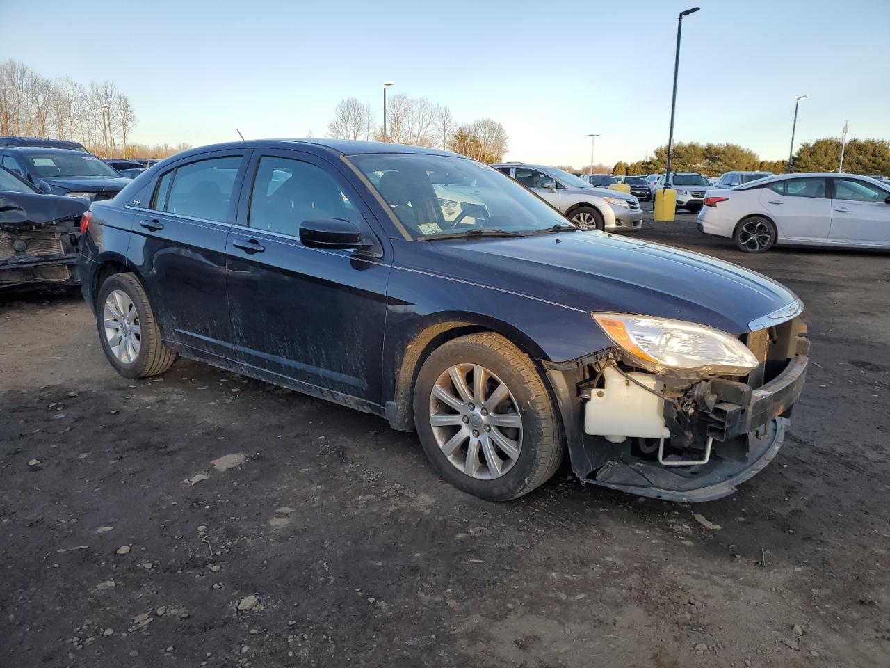 2012 Chrysler 200 - Image 4