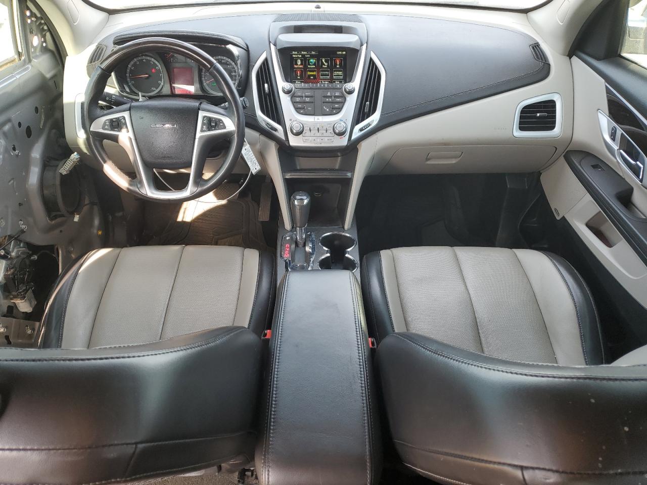 2017 GMC Terrain - Image 8