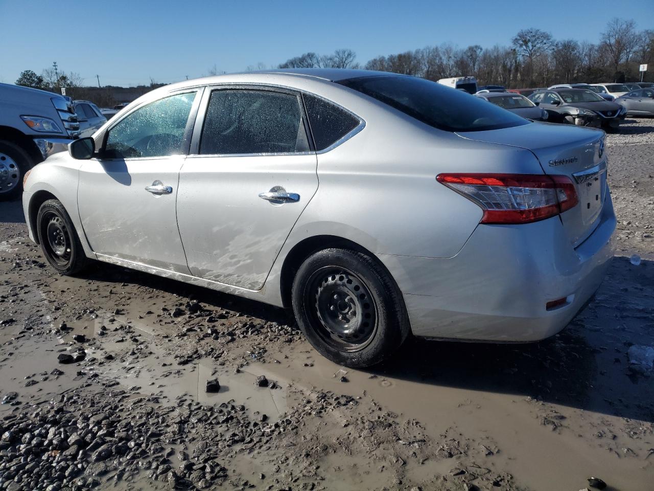 2013 Nissan Sentra - Image 2