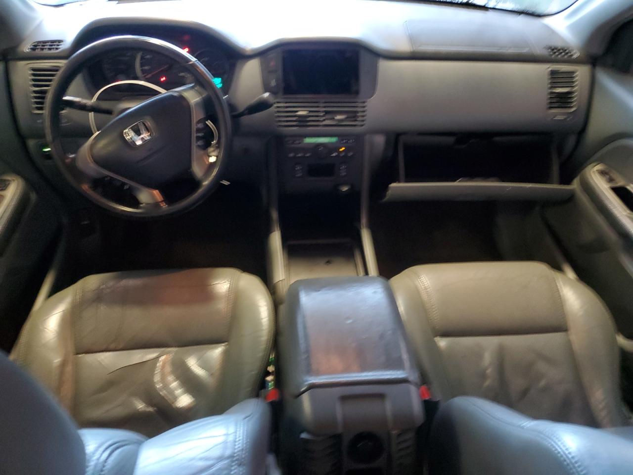 2004 Honda Pilot - Image 8