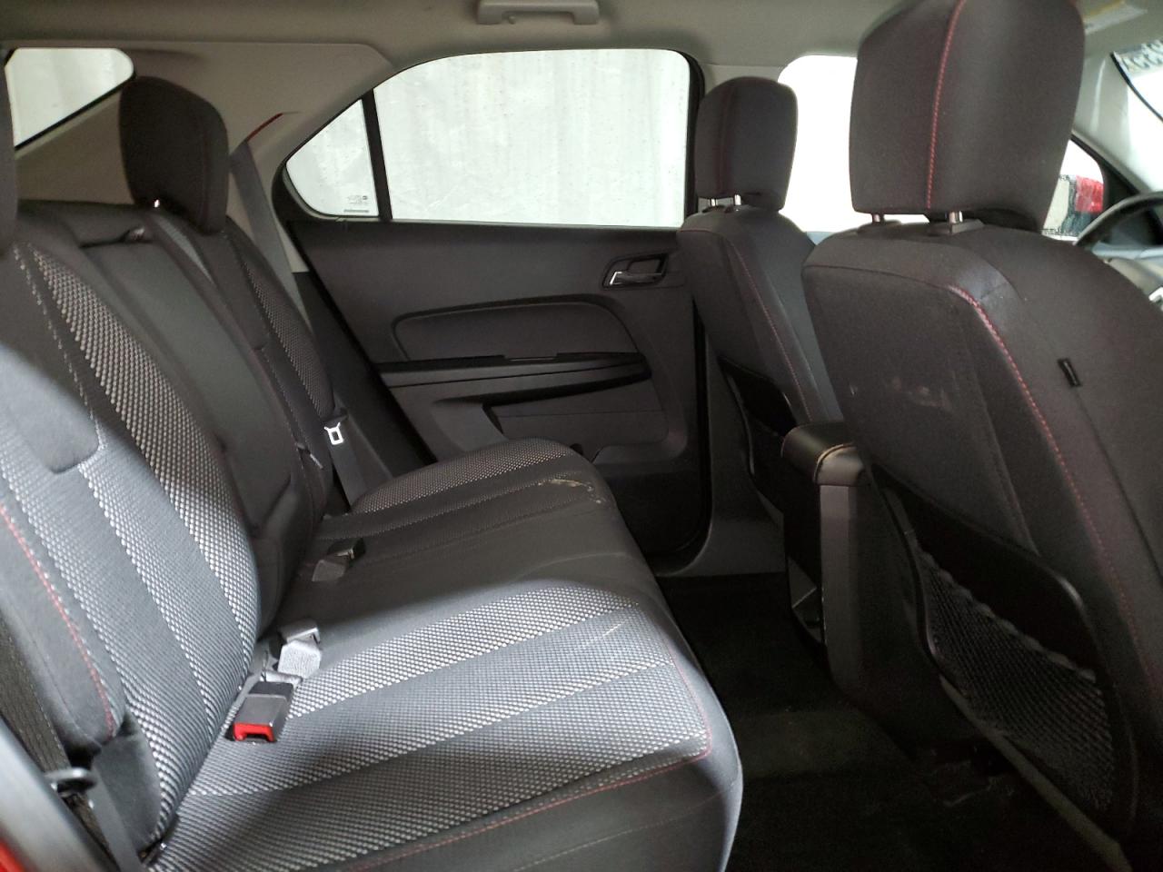 2015 Chevrolet Equinox - Image 11