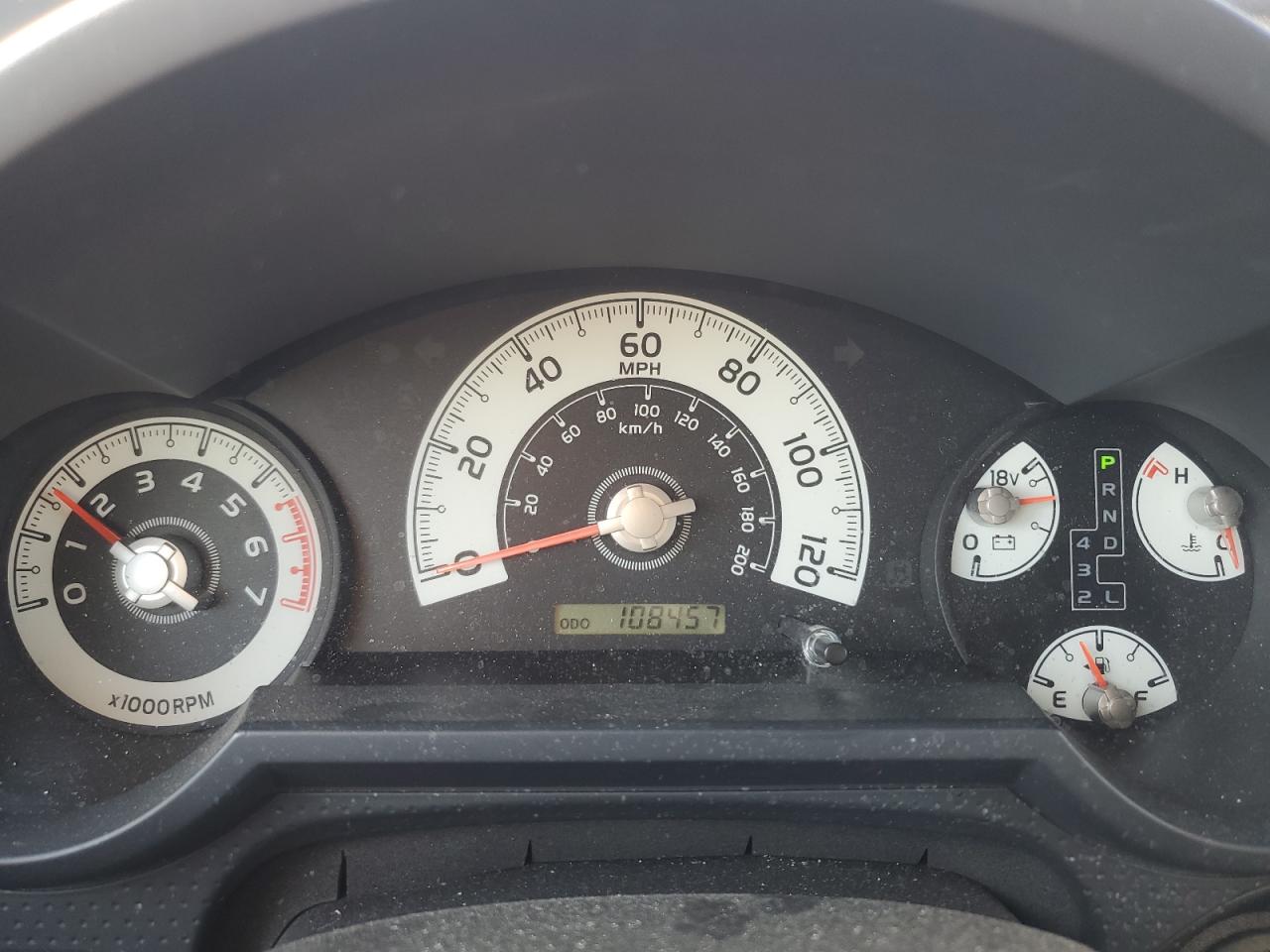 2010 Toyota FJ Cruiser - Image 9