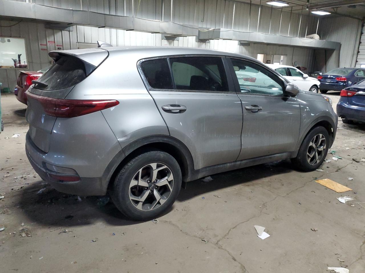 2022 Kia Sportage - Image 3