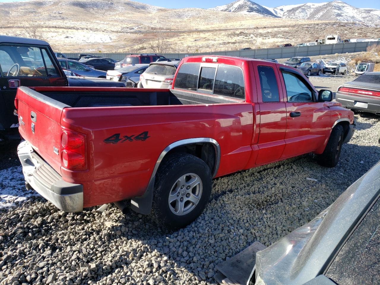 2005 Dodge Dakota - Image 3