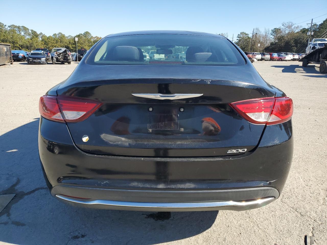 2015 Chrysler 200 - Image 6