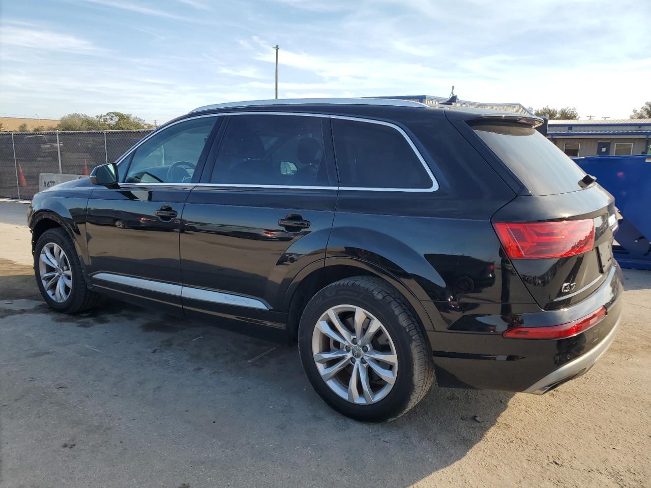 2019 Audi Q7 - Image 2