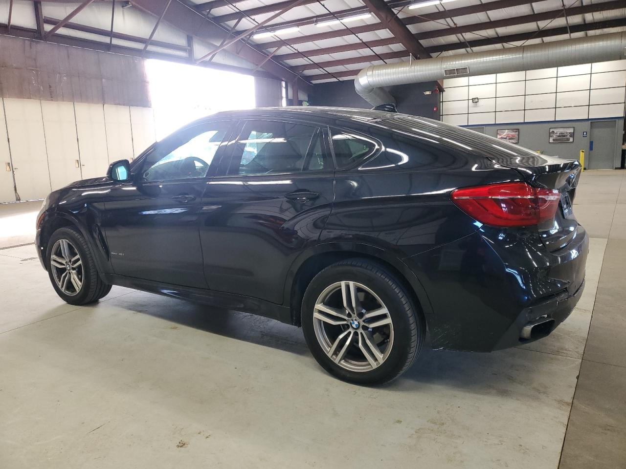 VIN 5UXKU2C56G0N83294 2016 BMW X6 no.2