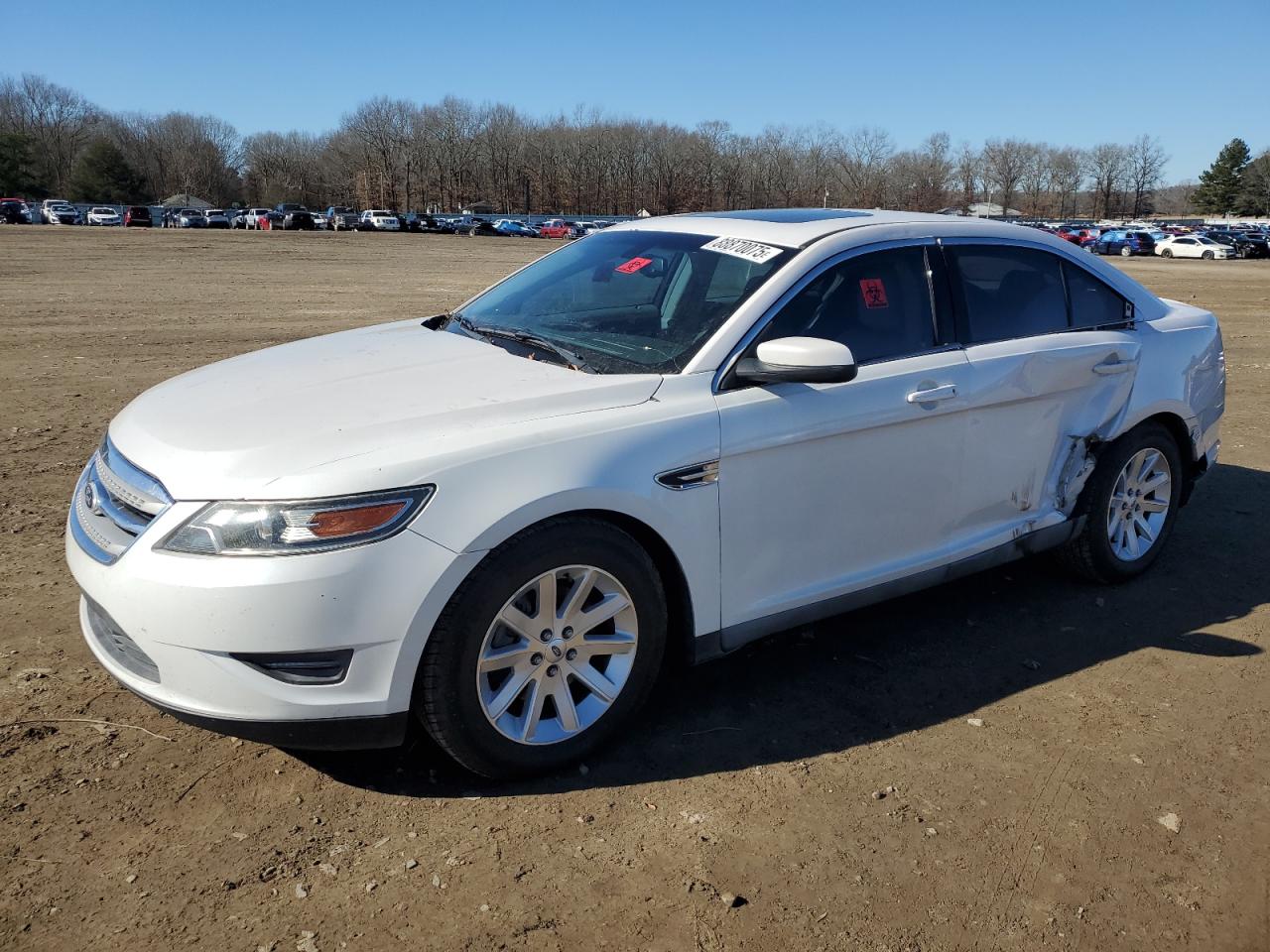 2011 Ford Taurus - Image 1
