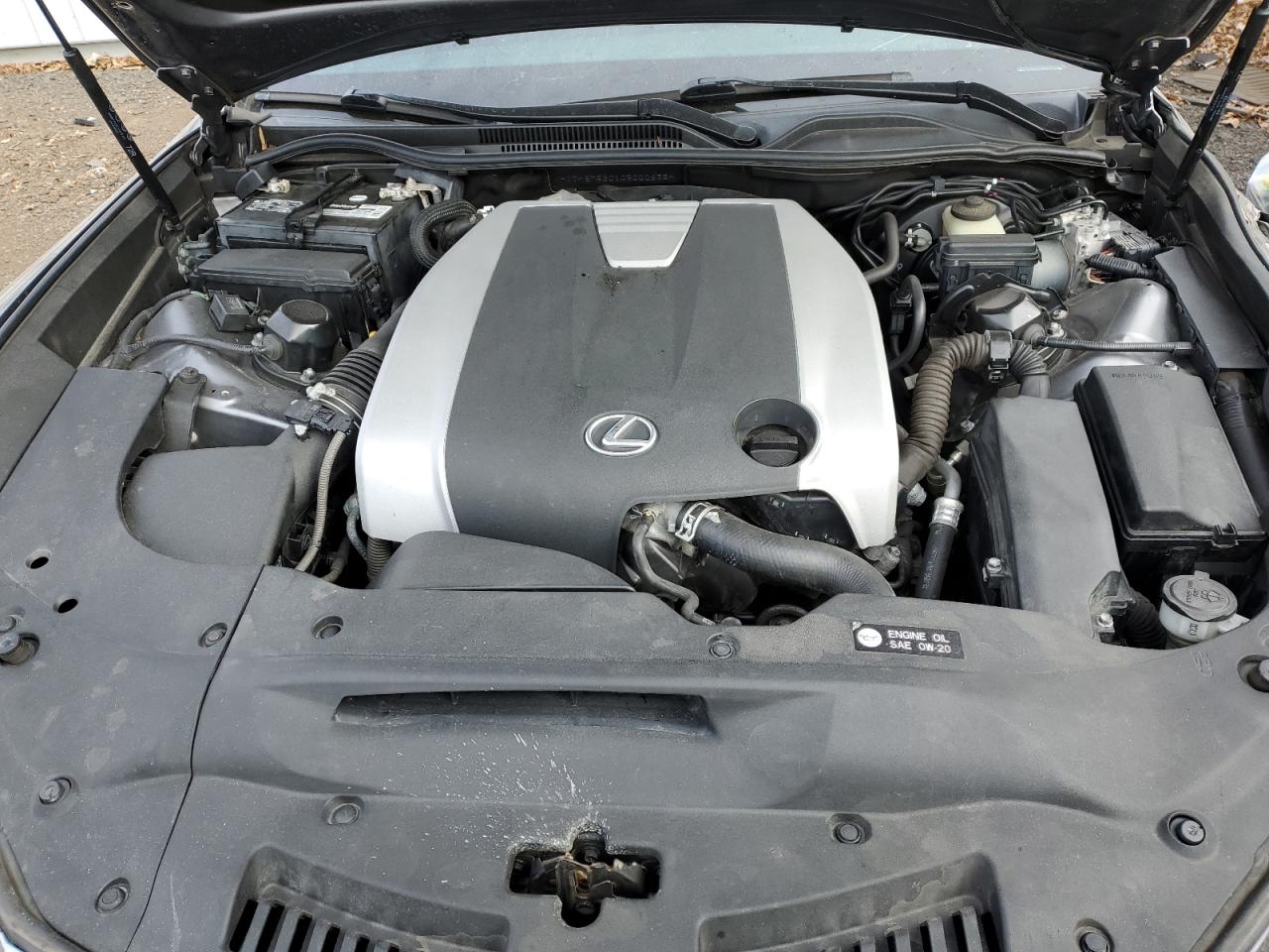 2016 Lexus RC - Image 11