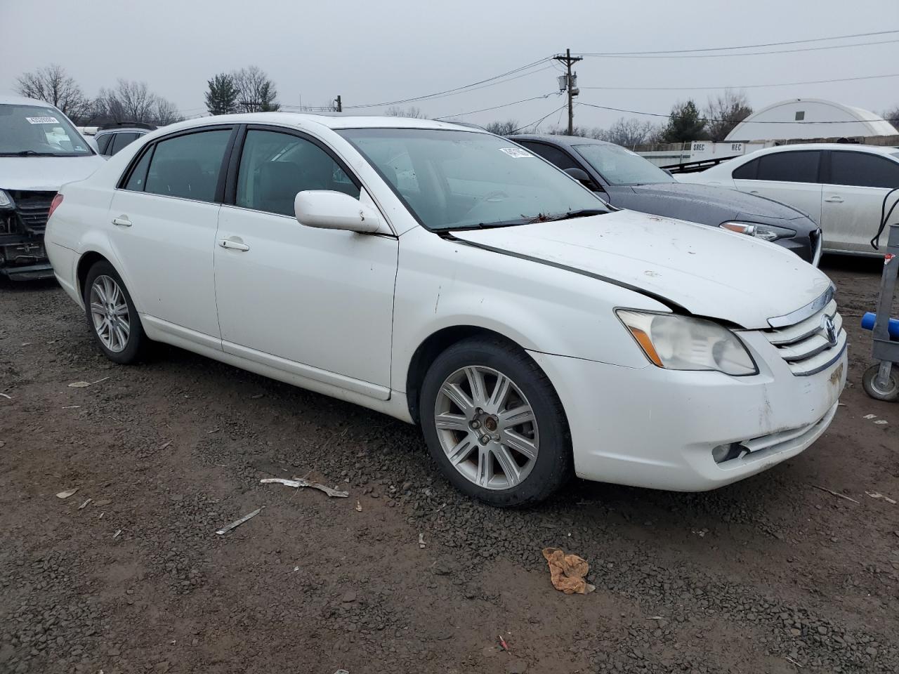 2007 Toyota Avalon - Image 4