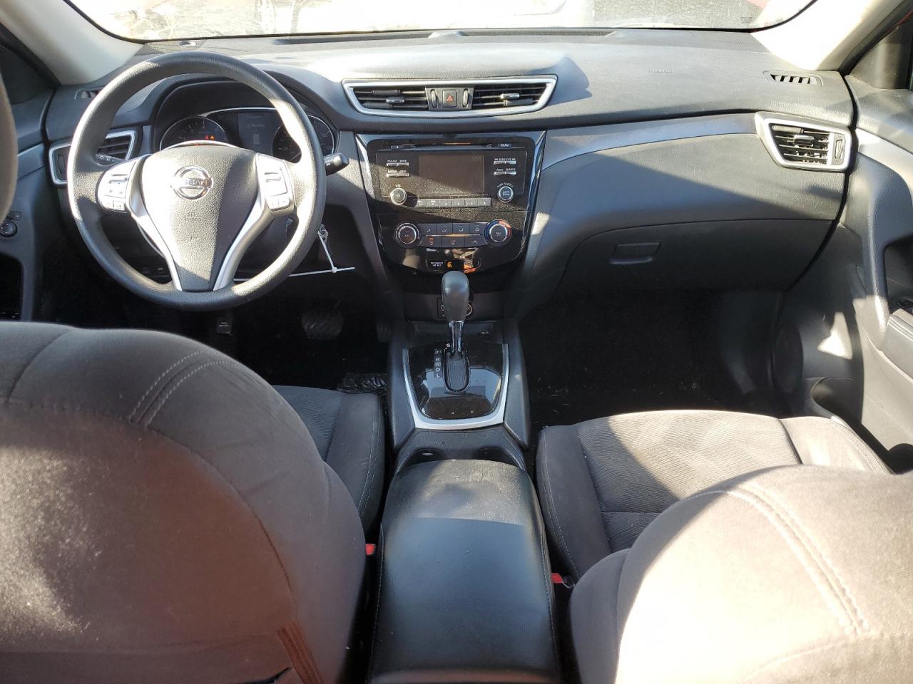 2016 Nissan Rogue - Image 8