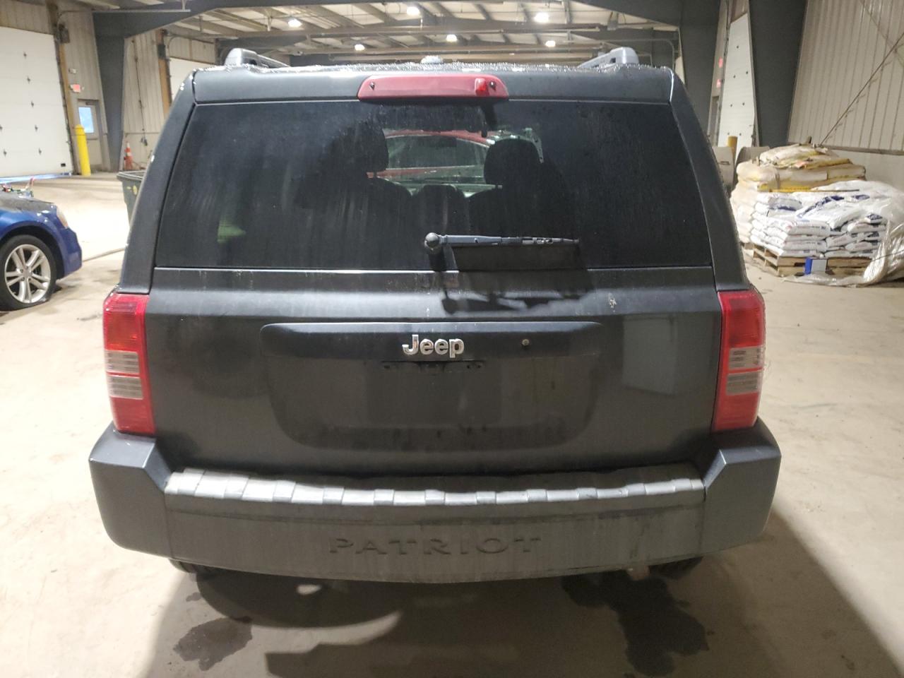 2010 Jeep Liberty (Patriot) - Image 6