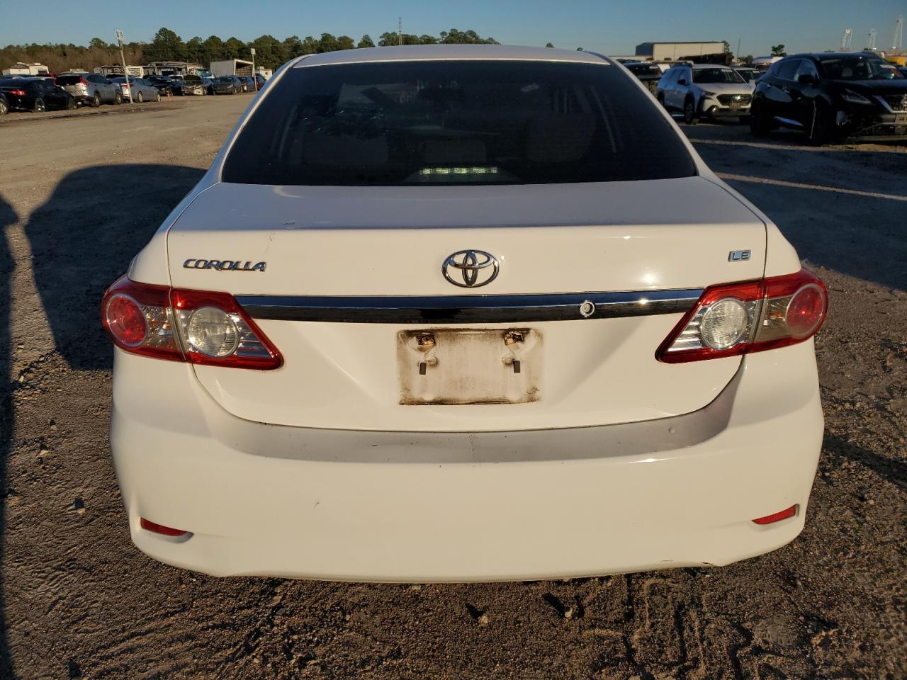 VIN 5YFBU4EE4DP104740 2013 TOYOTA COROLLA no.6