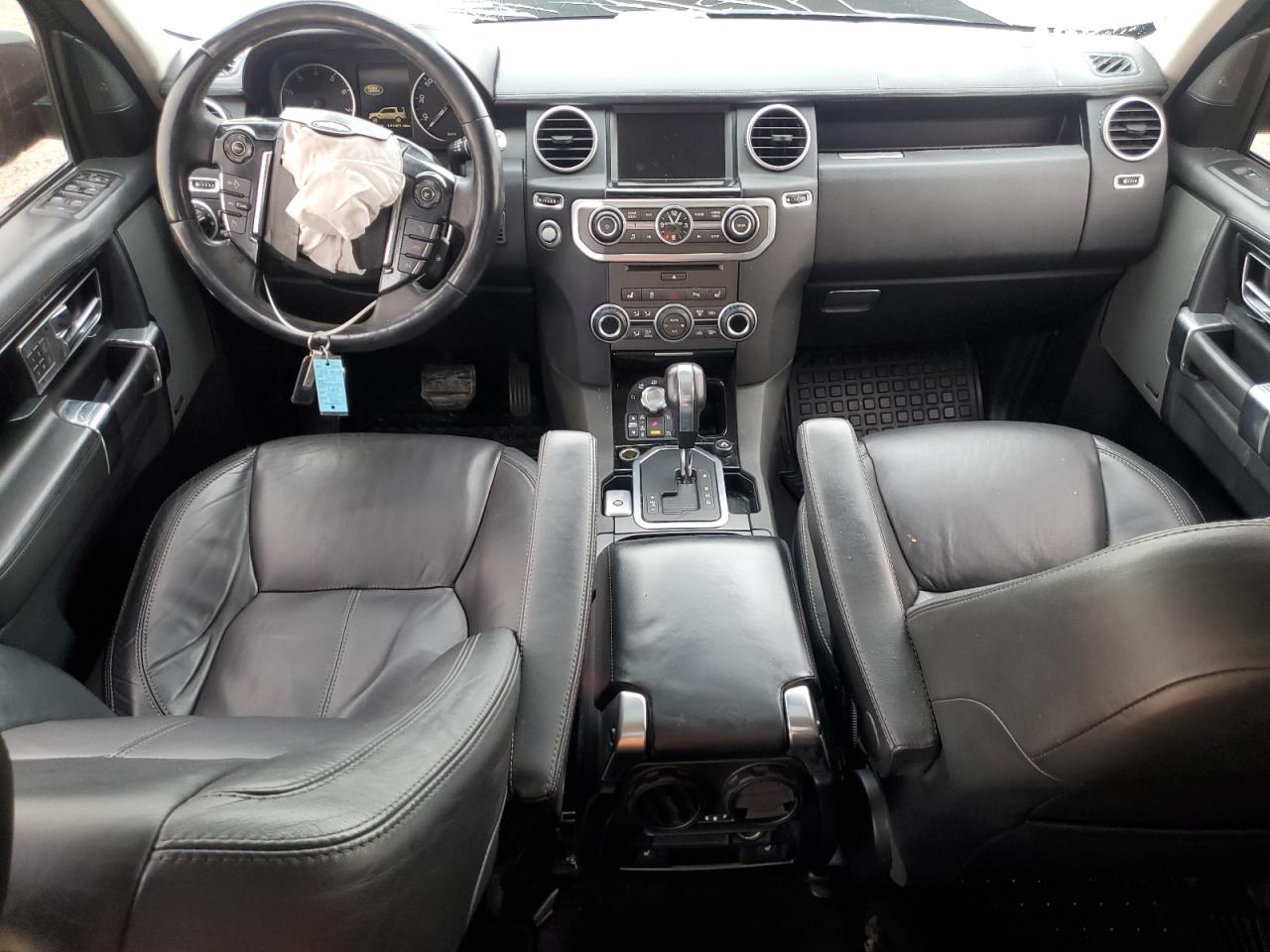 2013 Land Rover LR4 - Image 8