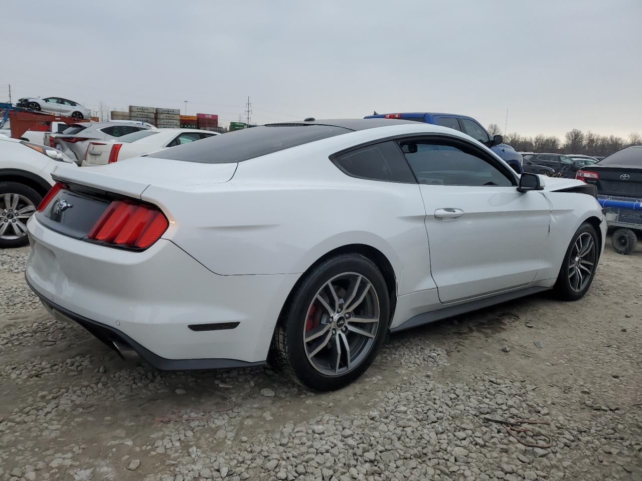2015 Ford Mustang - Image 3