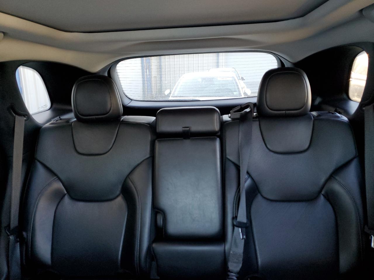 2020 Jeep Grand Cherokee - Image 10