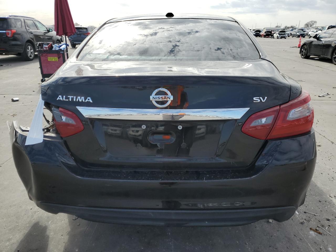 2018 Nissan Altima - Image 6