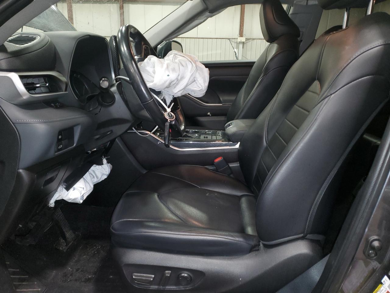 2021 Toyota Highlander - Image 7