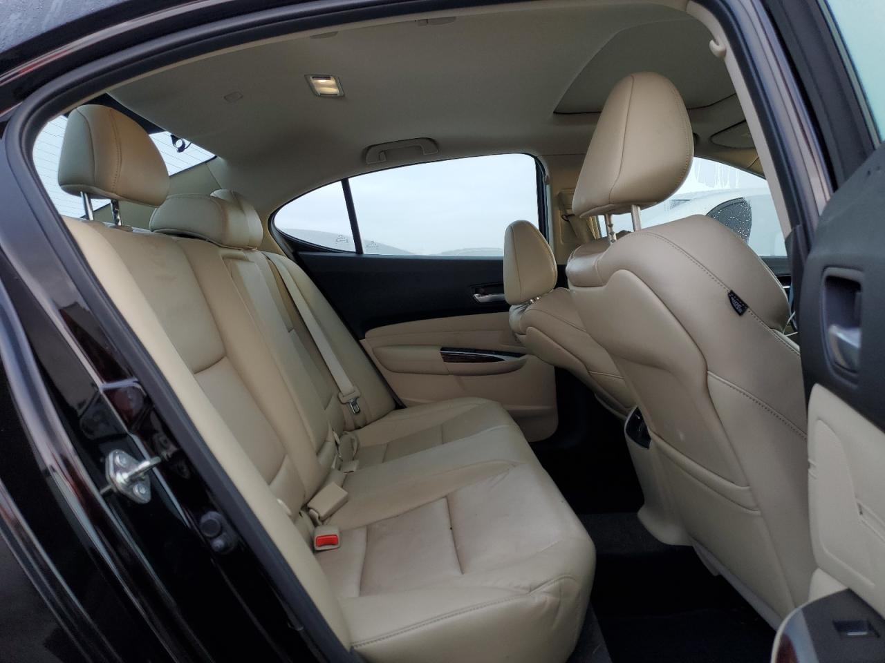 2015 Acura TLX - Image 10