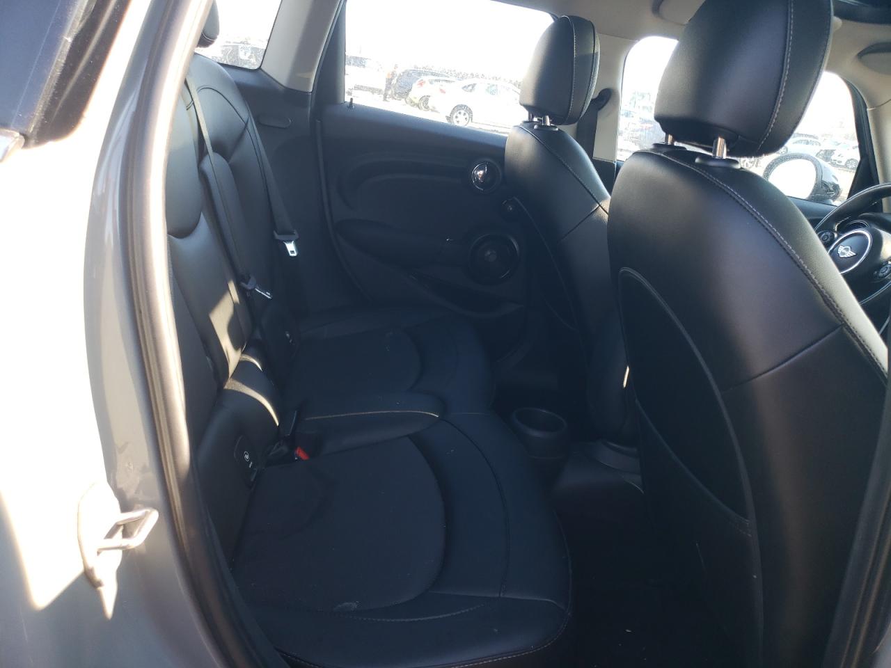2016 MINI Cooper - Image 10