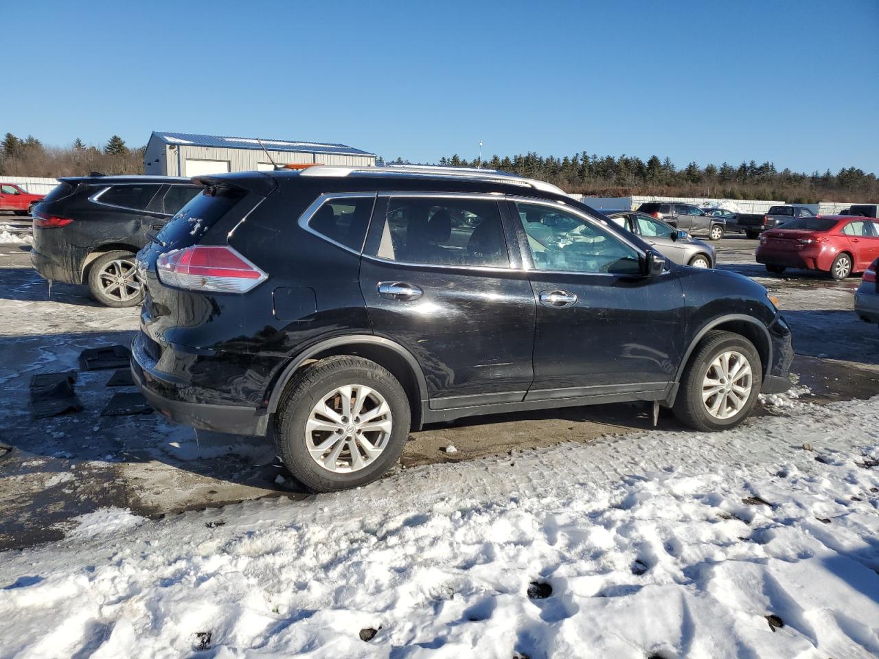 2015 Nissan Rogue - Image 3