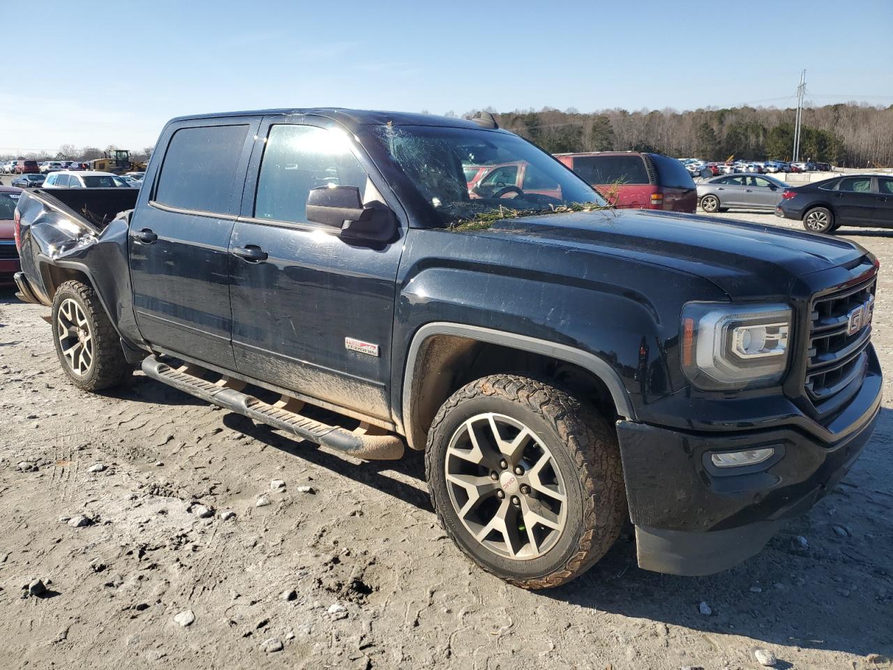 2017 GMC Sierra - Image 4