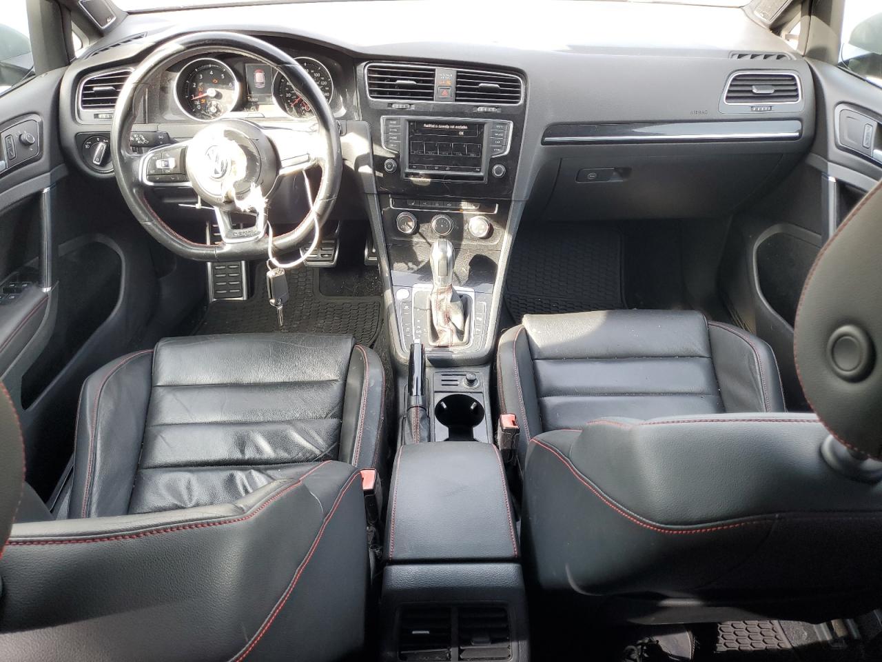 2016 Volkswagen GTI - Image 8