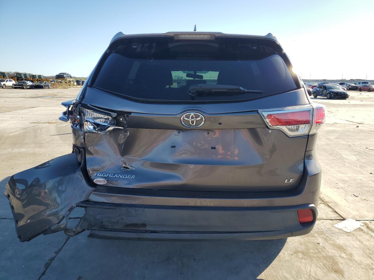 2016 Toyota Highlander - Image 6