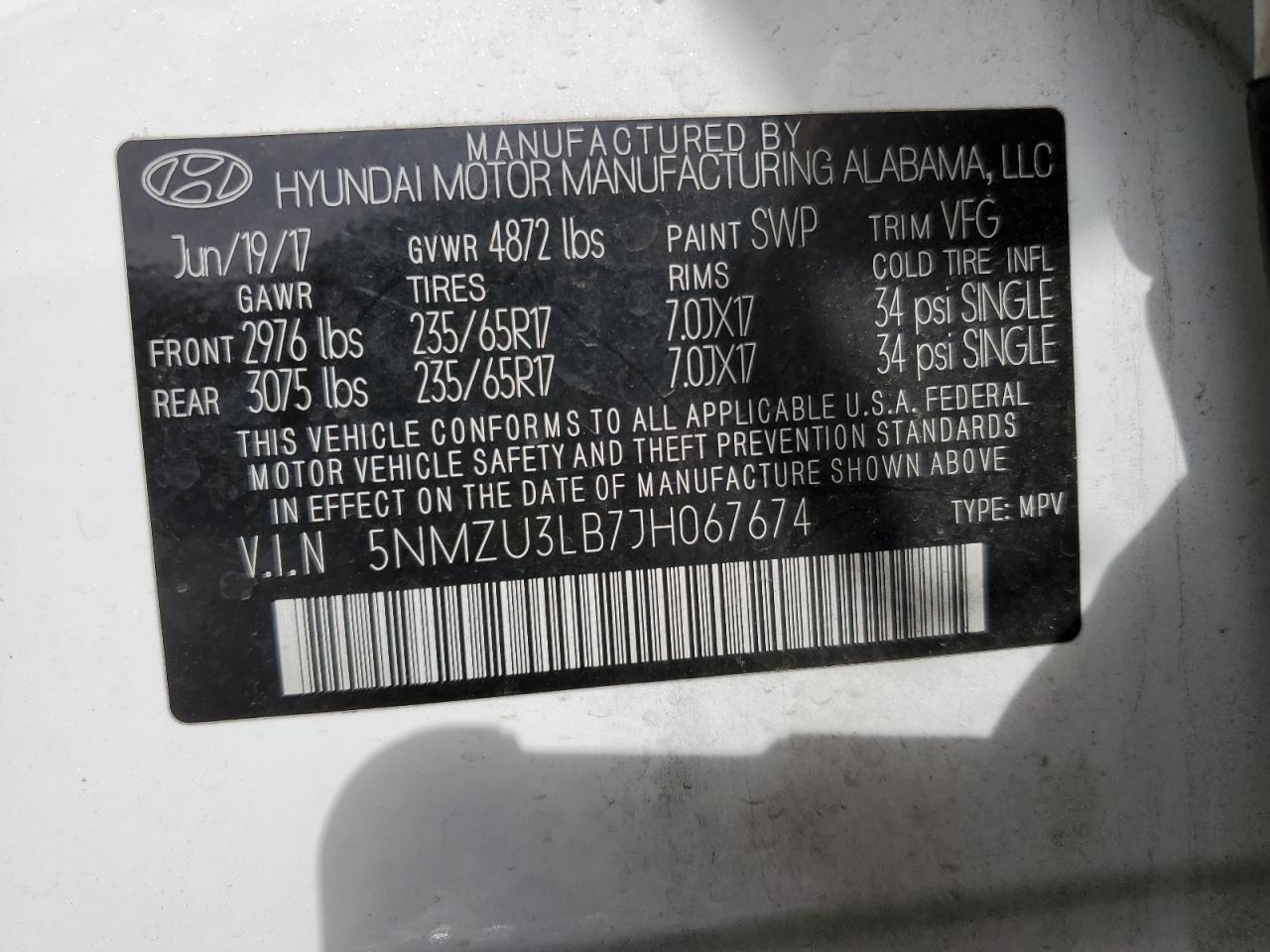 2018 Hyundai Santa Fe - Image 13