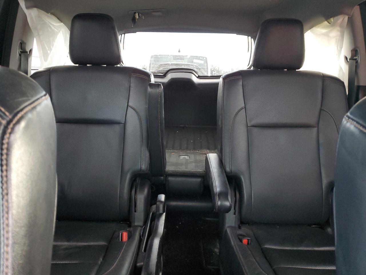 2018 Toyota Highlander - Image 10