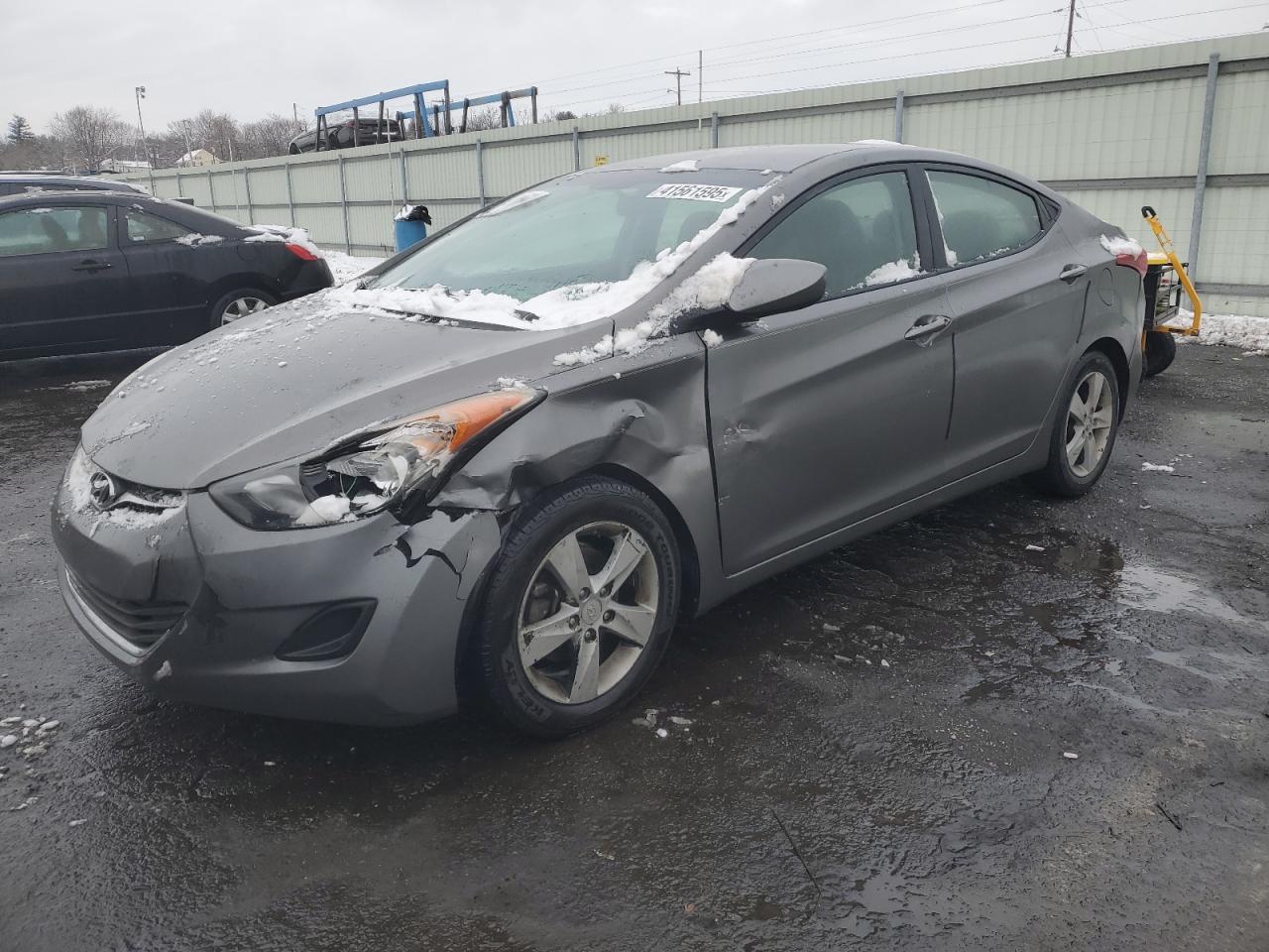 VIN 5NPDH4AEXDH417825 2013 HYUNDAI ELANTRA no.1