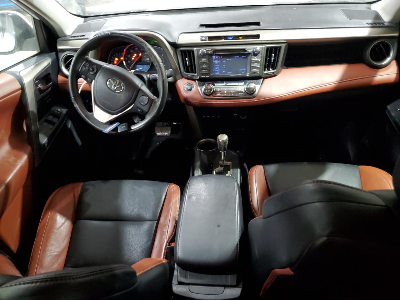 2013 Toyota RAV 4 - Image 8