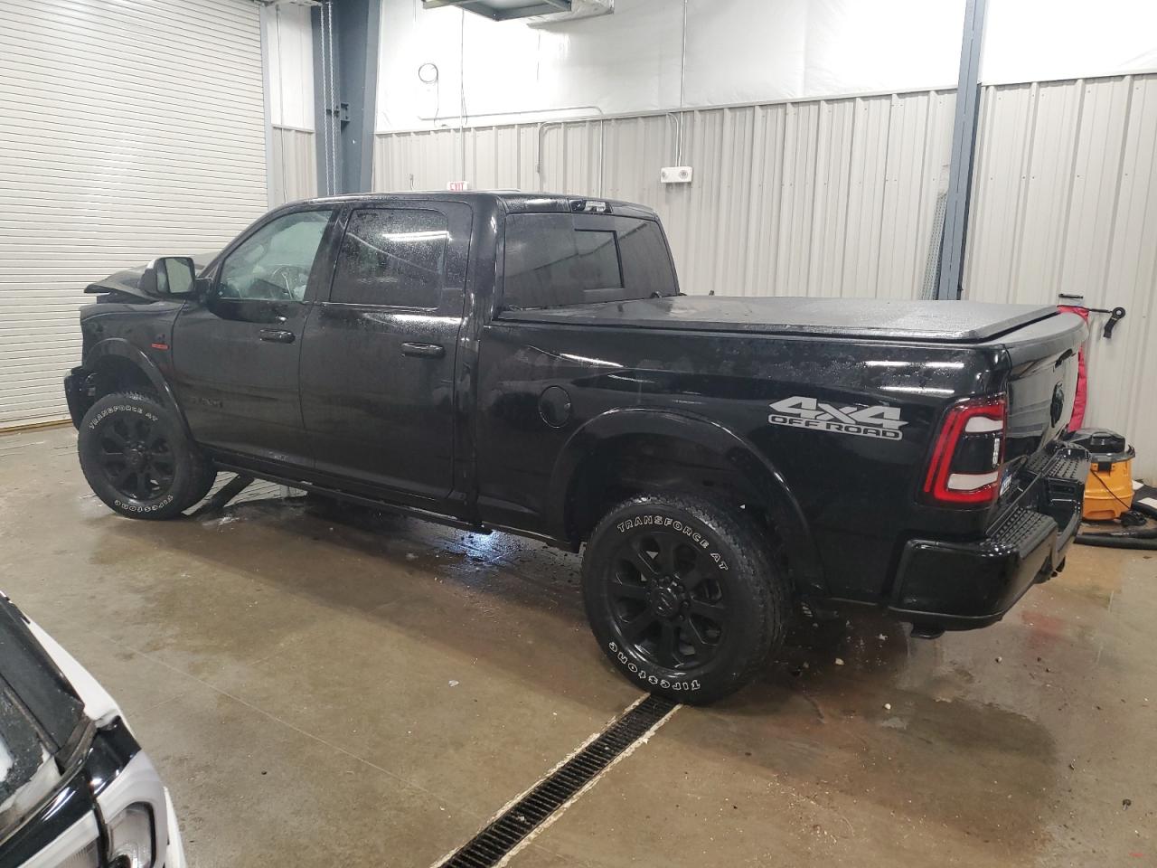 2021 RAM 2500 - Image 2