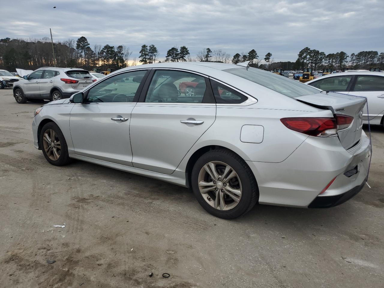 2018 Hyundai Sonata - Image 2